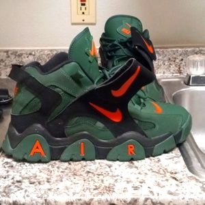 Nike air barrage mid Superbowl edition LIV hurricanes size 10.5